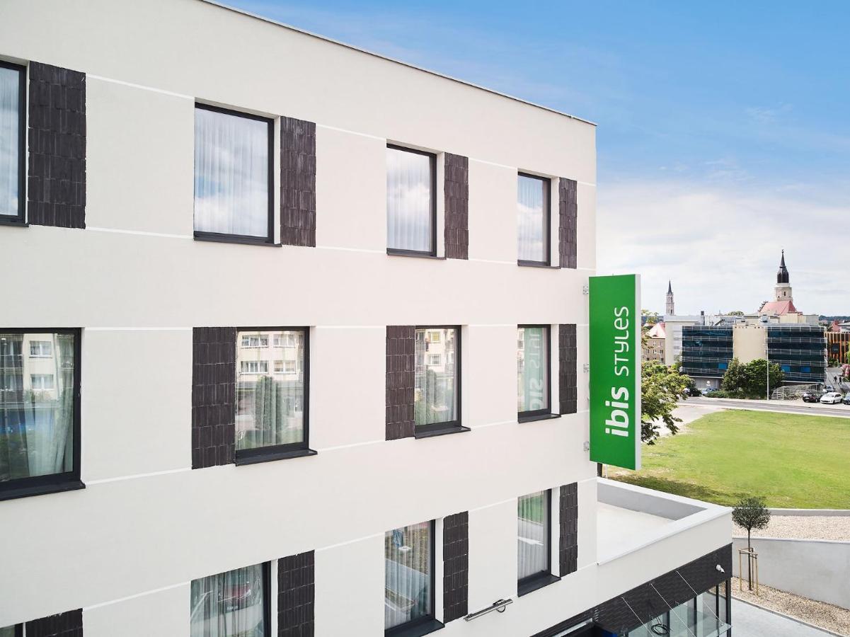 Ibis Styles Boleslawiec Boleslawiec  Luaran gambar